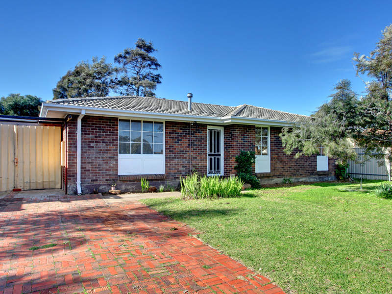 34 Beacon Cres, Seaford, SA 5169
