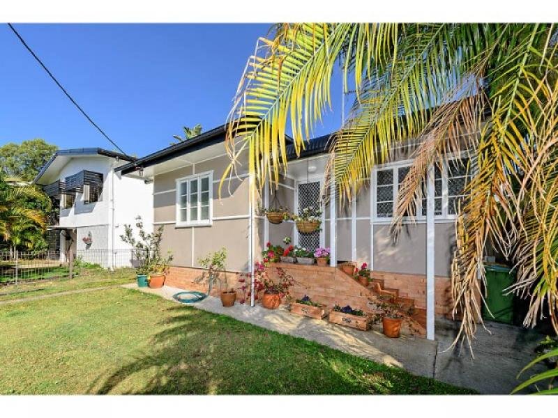 6 Musgrave Ave, Southport, Qld 4215 Property Details