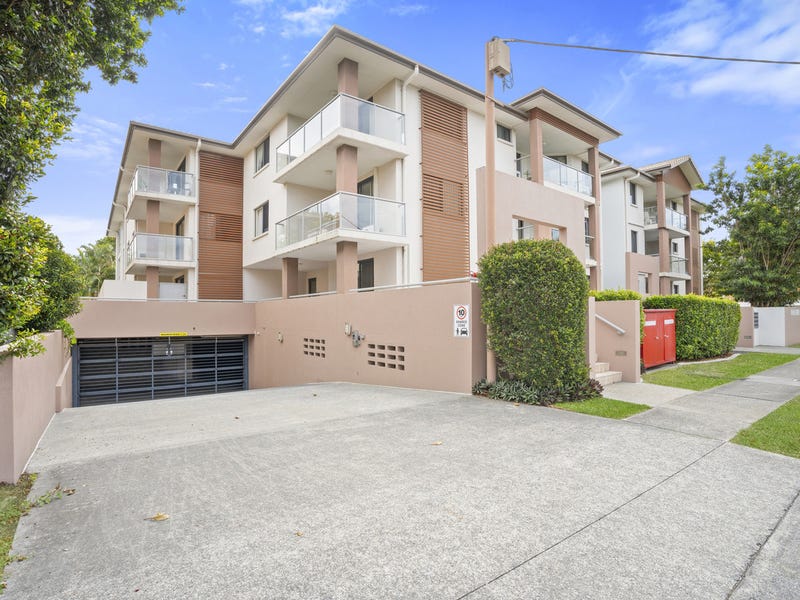 Real Estate & Property for Sale in Bath St, Labrador, QLD 4215