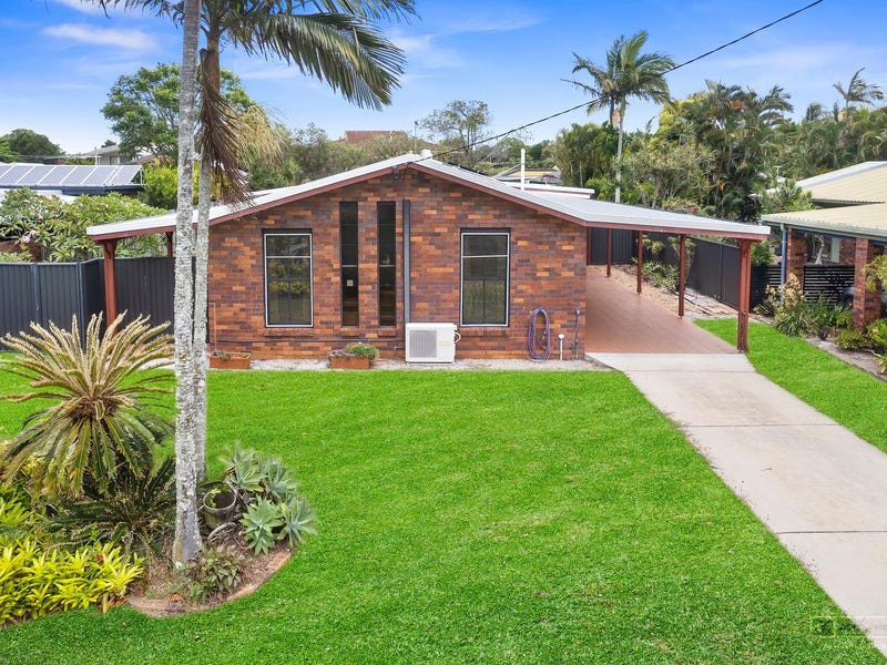 32 FORD STREET, Bongaree, Qld 4507 Property Details