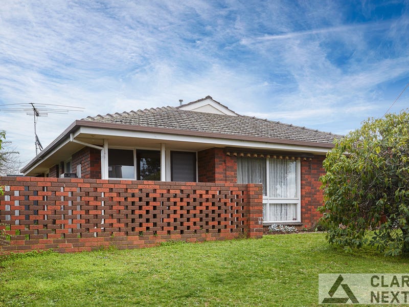 1/111 Brandy Creek Road, Warragul, Vic 3820 Property Details
