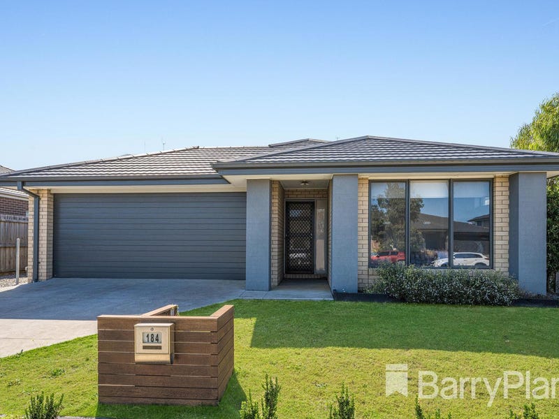 184 Warralily Boulevard, Armstrong Creek, VIC 3217