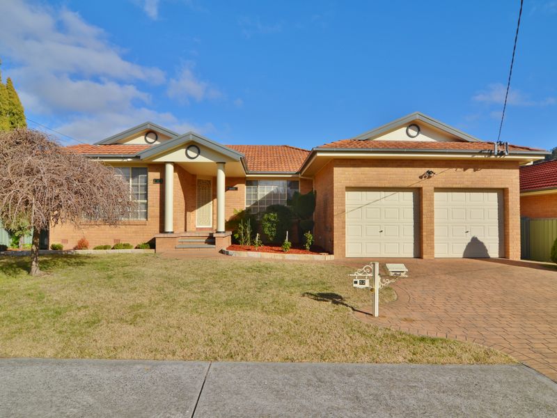 52 Hayley Street, Lithgow, NSW 2790 Property Details