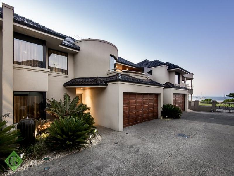 2/131 Esplanade, Rockingham, WA 6168 Property Details