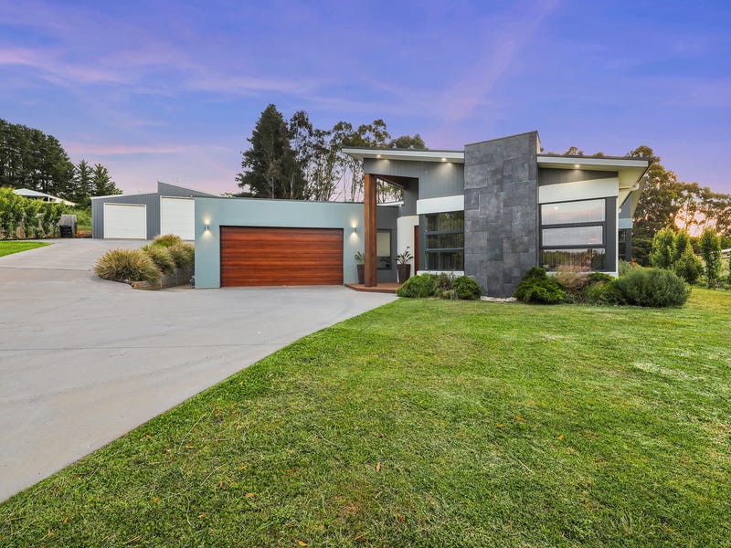 18 Settlers Rise, Drouin, VIC 3818