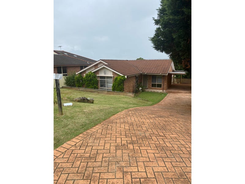 21 Archibald Crescent, Rosemeadow, NSW 2560 House for Rent