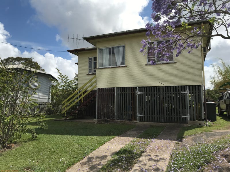 132 Cambridge Street, Granville, QLD 4650
