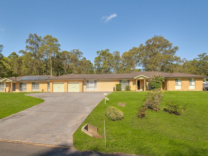 38 Woodlands Drive, Thornton, NSW 2322 Property Details