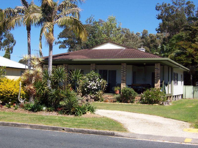 30 Camden Head Road, Dunbogan, NSW 2443