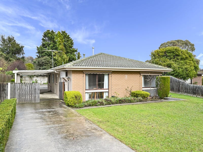 7 Strzelecki Court, Cranbourne North, VIC 3977
