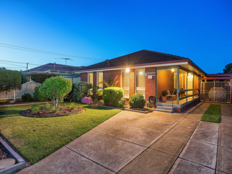 28 Risson Street, Melton South, VIC 3338 - realestate.com.au