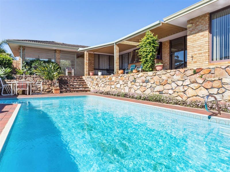 6 Huxley Place, Spearwood, WA 6163 Property Details