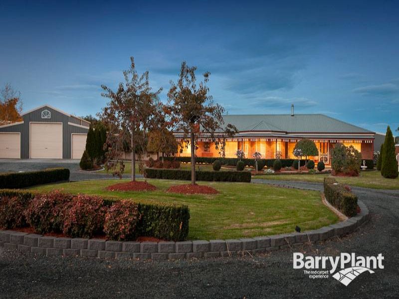 60 Ryan Road, Pakenham, Vic 3810 Property Details