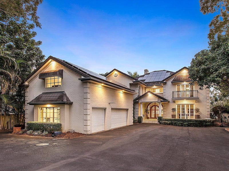 110 Crescent Avenue, Hope Island, QLD 4212