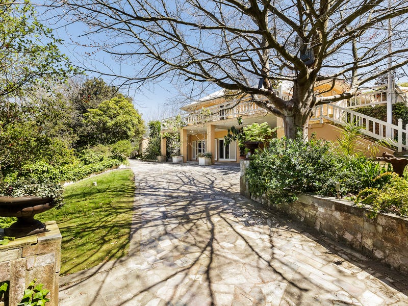 35073513 Point Nepean Road, Sorrento, Vic 3943 Property Details