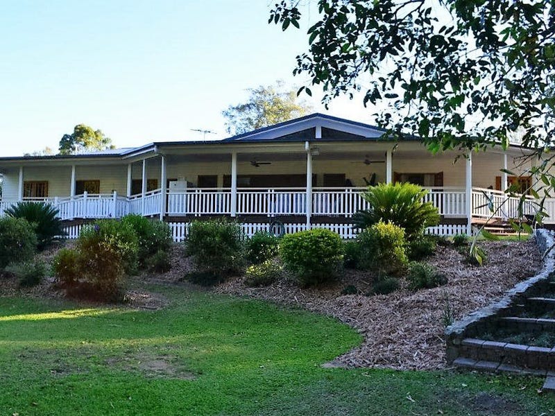 16 Carrington Road, Carrington, QLD 4883