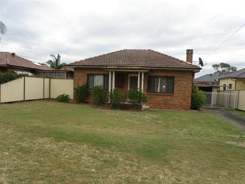136 Faraday Road, Padstow, NSW 2211
