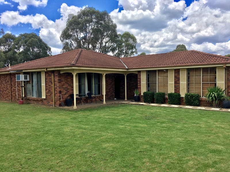 203 Gould Road, Eagle Vale, NSW 2558