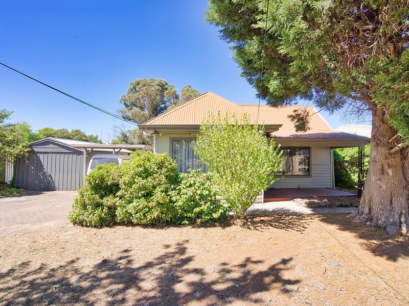 101 Beverin Street, Sebastopol, Vic 3356