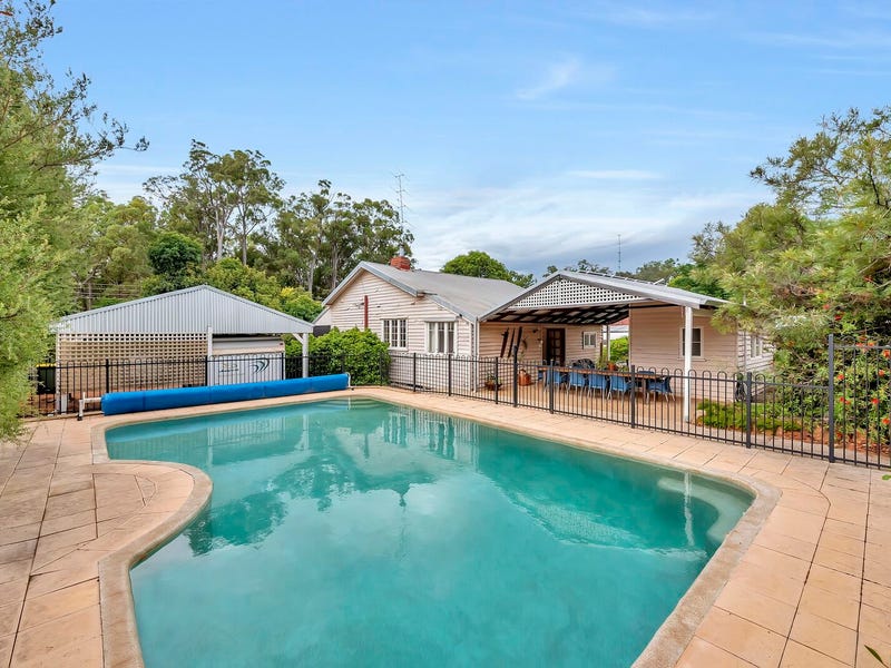 45 Marginata Cres, Dwellingup, WA 6213 - realestate.com.au