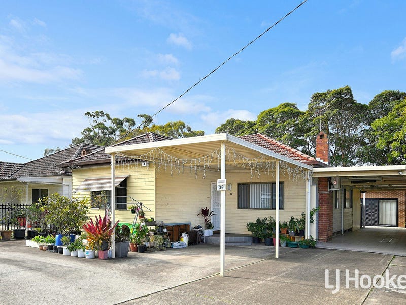 39 Hector Street, Sefton, NSW 2162 Property Details