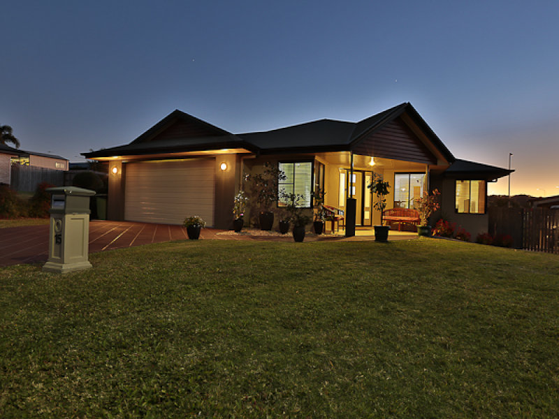 15 Cooper Court, Rural View, QLD 4740