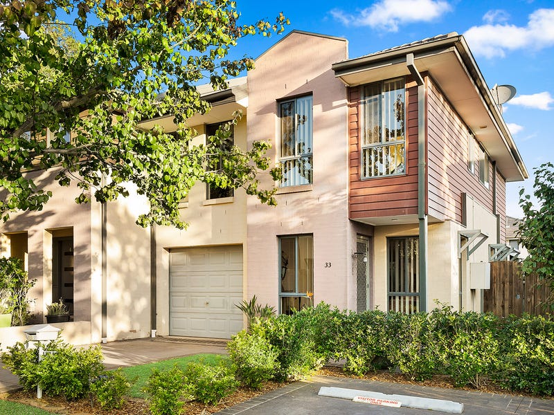 33 Tree Top Circuit, Quakers Hill, NSW 2763