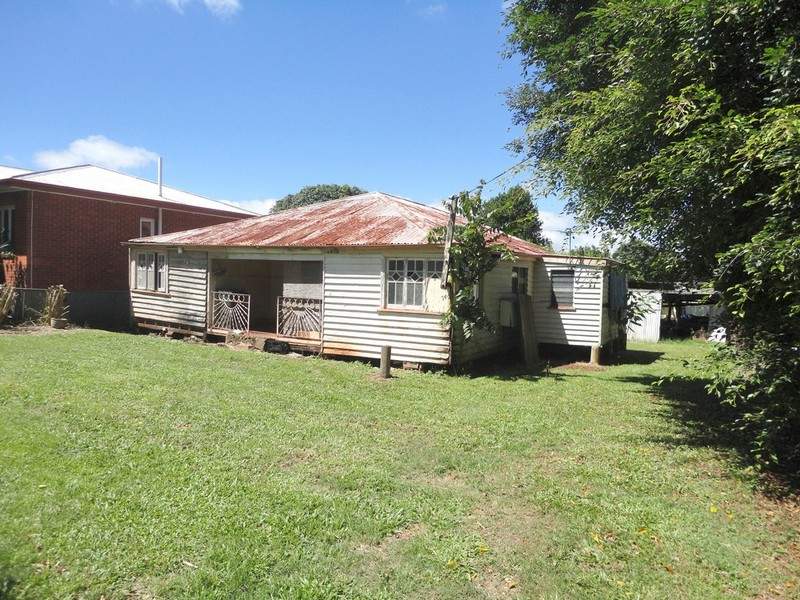 40 Kennedy Highway, Tolga, QLD 4882
