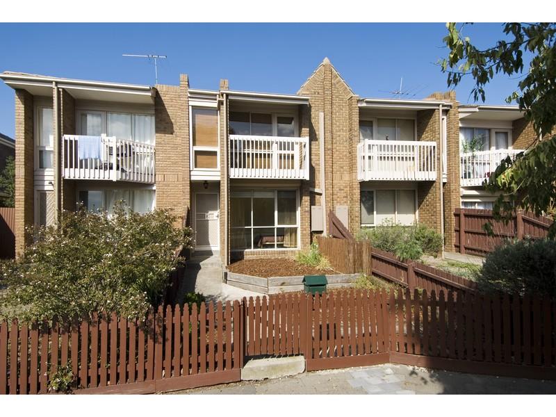 2/29 Ballarat Road, Footscray, Vic 3011 Property Details