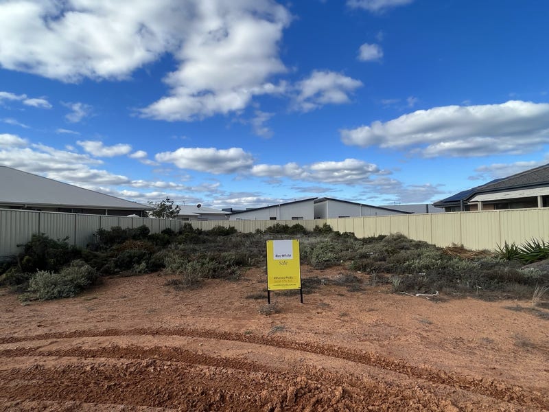 10 Carl Veart Avenue, Whyalla Norrie, SA 5608