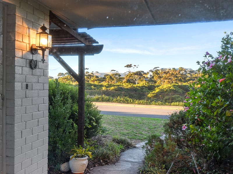 12 The Parkway, Victor Harbor, SA 5211