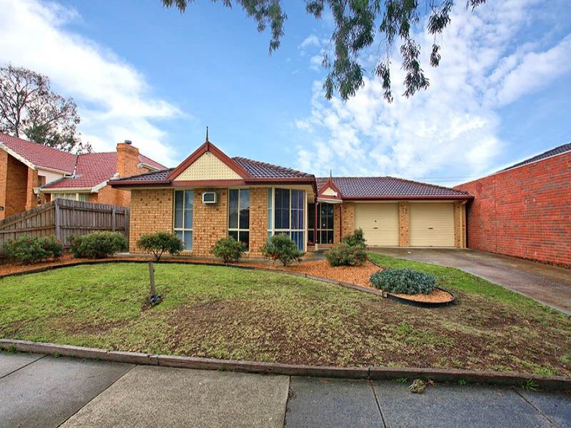 17 The Seekers Crescent, Mill Park, VIC 3082
