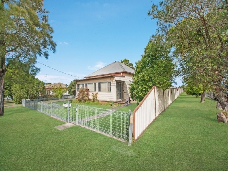 27 Farnsworth Street, Thornton, NSW 2322 Property Details