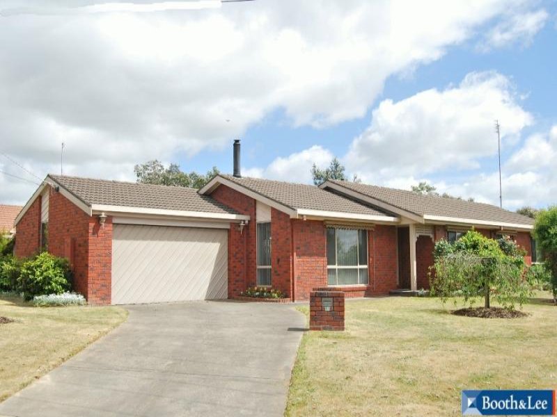 13 Milverton Lane, Canadian, Vic 3350 Property Details
