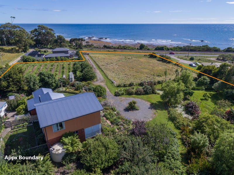 179 Penguin Road, West Ulverstone, TAS 7315