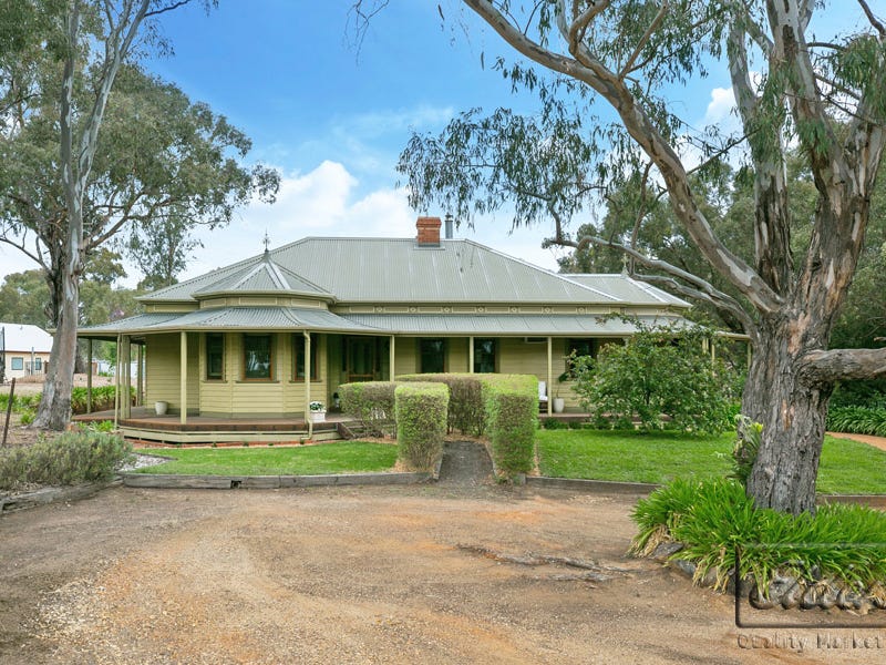 40 McIvor Highway, Axedale, Vic 3551 Property Details