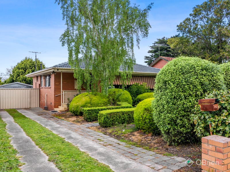 1062 Nepean Highway, Mornington, Vic 3931 Property Details