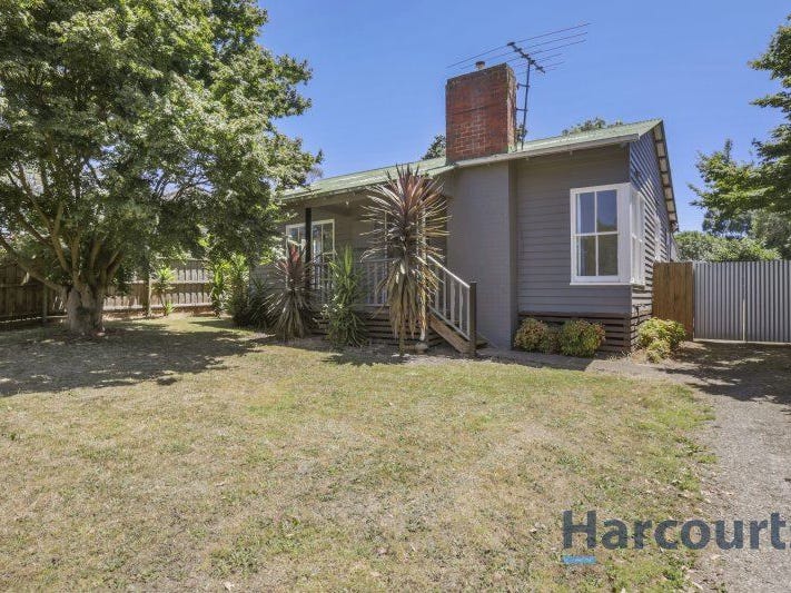 7 Centre Avenue, Warragul, Vic 3820 Property Details