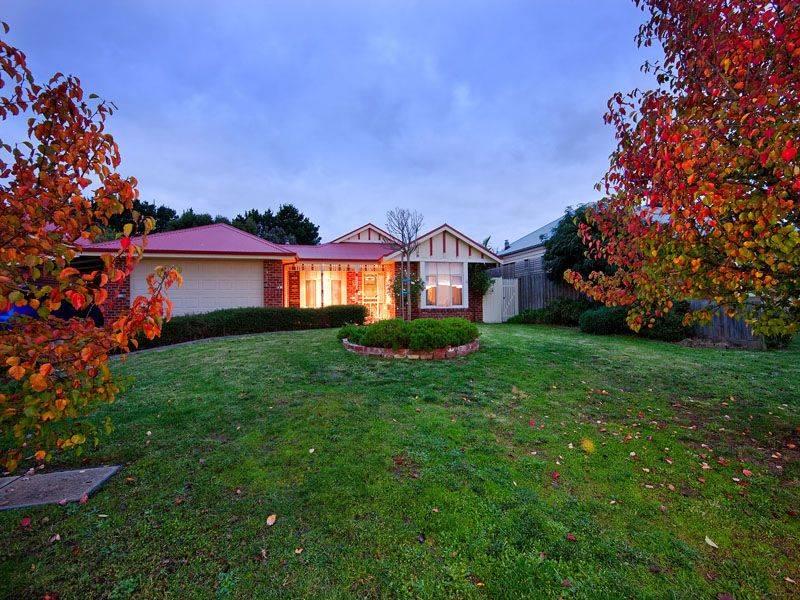 9 Leonina Court, Somerville, Vic 3912 Property Details