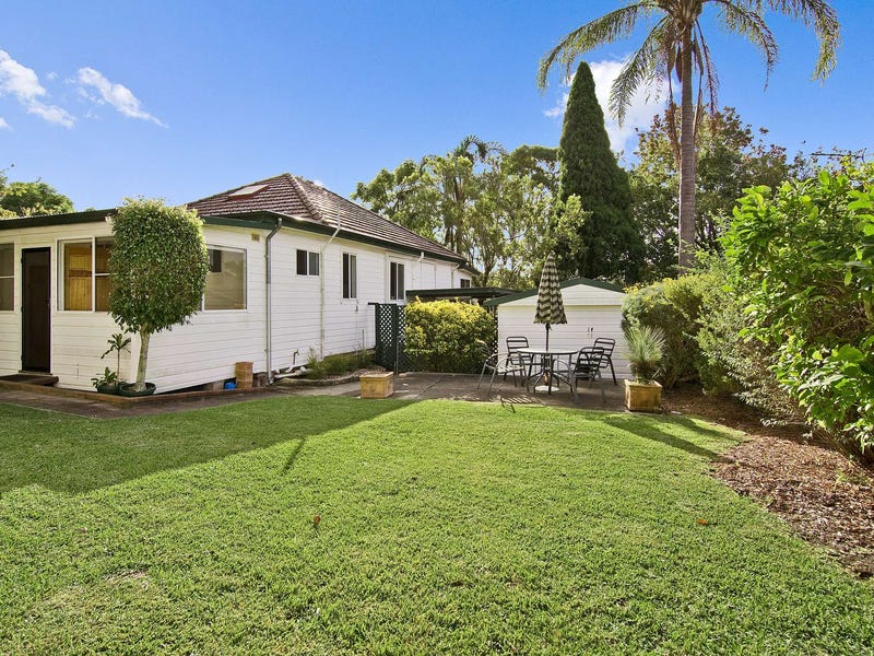 10 Alkoomie Avenue, Forestville, NSW 2087