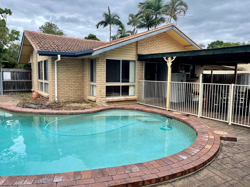 4 Bogong Street, Riverhills, Qld 4074 Property Details