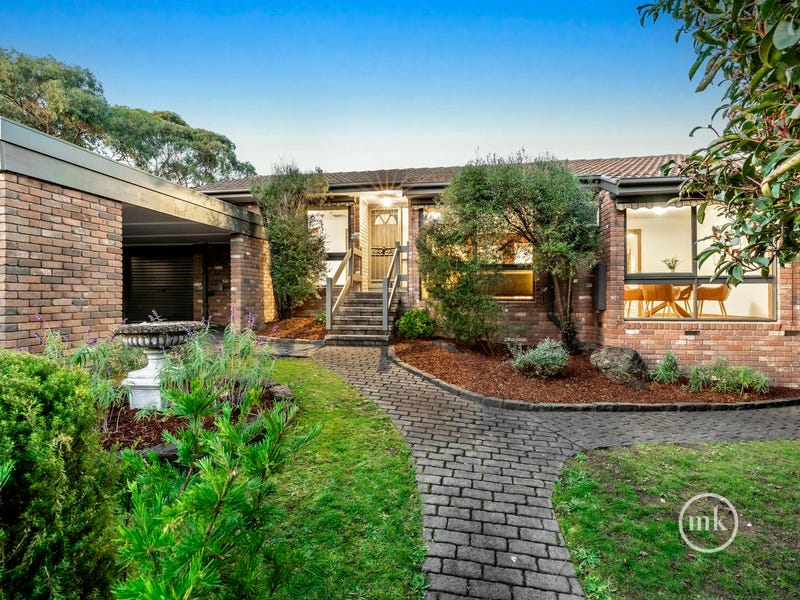 2 Dunbarton Drive, Eltham North, VIC 3095