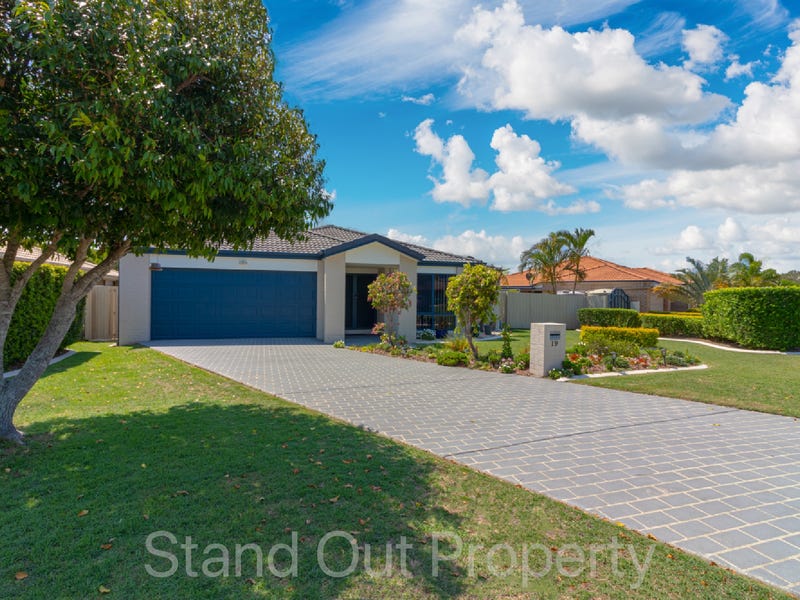 19 Middle Cove Court, Sandstone Point, QLD 4511