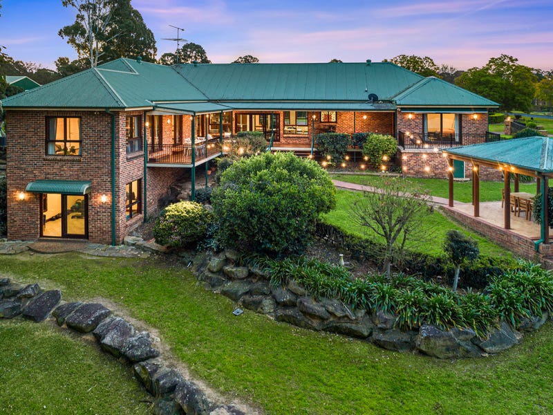 Real Estate & Property for Sale in Wooloowin, QLD 4030 (+1 location) Pg