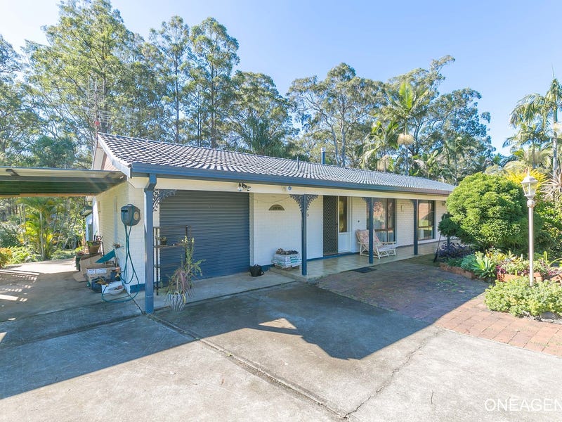 15 Hillview Drive, Yarravel, NSW 2440