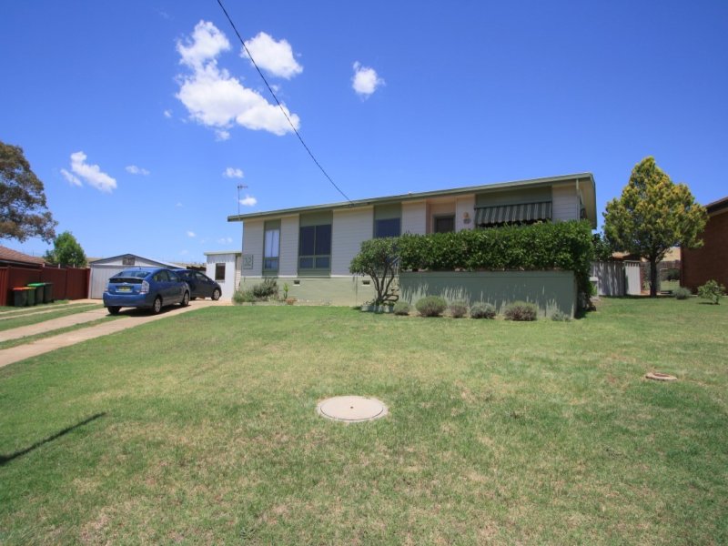 32 Woolalla Street, Cooma, NSW 2630 Property Details