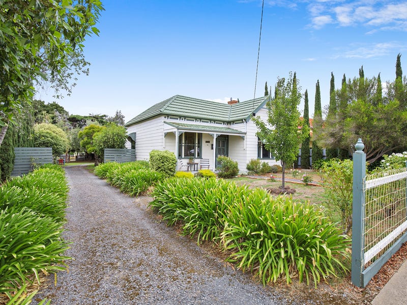 94 Moore Street, Ararat, Vic 3377 Property Details
