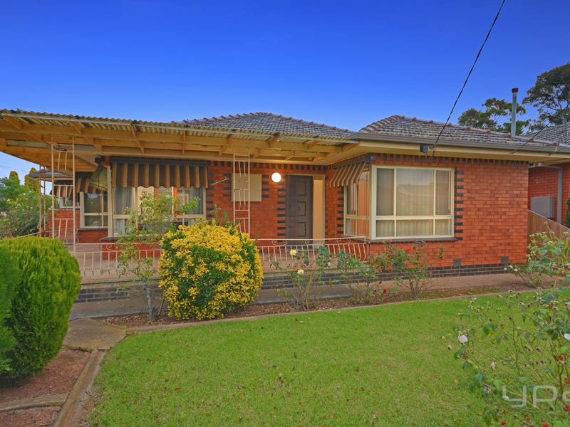 6 Collins Street, Werribee, VIC 3030 - realestate.com.au