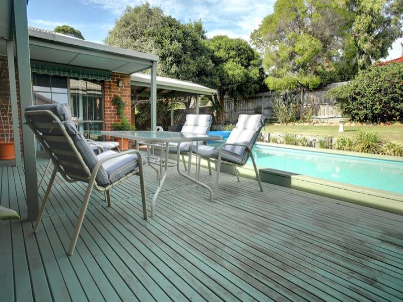 122 Bay Road, Mount Martha, VIC 3934