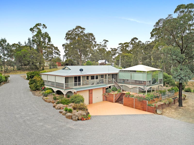 44 Russell Street, Avoca, Vic 3467 Property Details